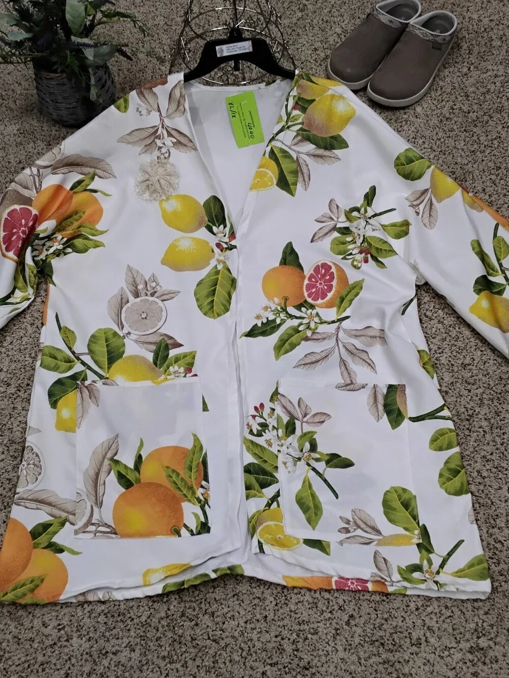 4040 Size XL Citrus Print Open Front Jacket - White with Yellow & Orange Fruit